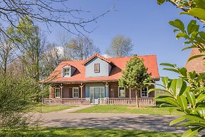 Villa in Weerterbergen With Private Sauna