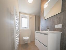 Modern Chalet 5 km From Kampen