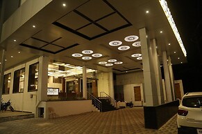 Mann Holiday Resort