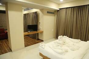 Mann Holiday Resort