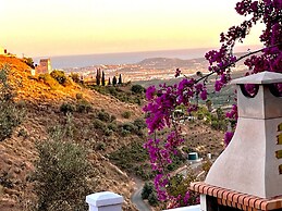 Torre del Mar Hillside Villa