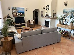 Torre del Mar Hillside Villa