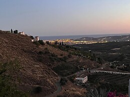 Torre del Mar Hillside Villa