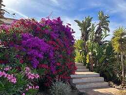 Torre del Mar Hillside Villa
