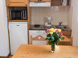 Charming Giez Apartment