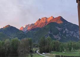 Charming Giez Apartment