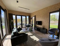 Bright Nature Chalet With Terrace