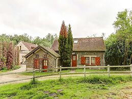 Holiday Home in a Park in Raizeux With Terrace