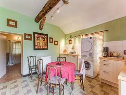 Holiday Home in a Park in Raizeux With Terrace