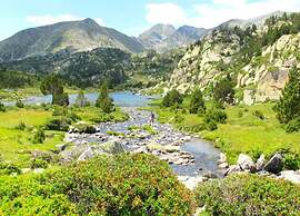 Peaceful Pyrenees Retreat