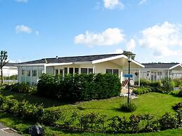 Nice Chalet With Beach at 600 m