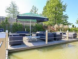 Nice Chalet With Beach at 600 m
