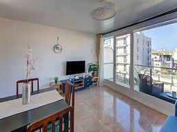 Elegant Apartment With Terrace