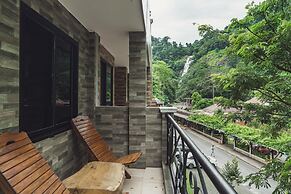 Namtok Sarika Resotel