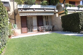 Lovely Stay Near the Lake