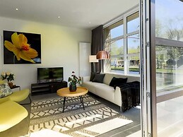 Modern Holiday Home With a Deco Fireplace