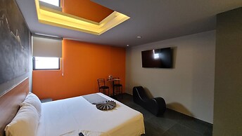 4Play Motel