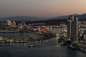 More Than Sokcho Lighthouse Branch