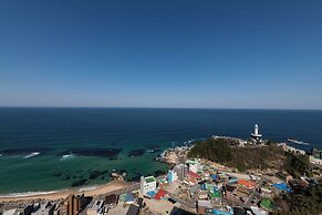 More Than Sokcho Lighthouse Branch