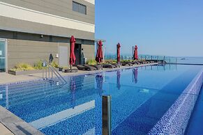 More Than Sokcho Lighthouse Branch