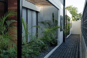 Black Rock Villas