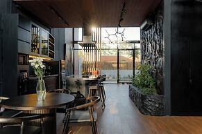 Black Rock Villas