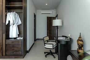 AMO Residences