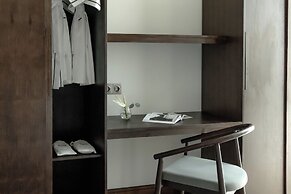 AMO Residences