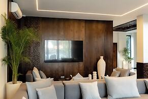 AMO Residences