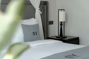 AMO Residences