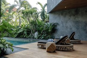 AMO Residences