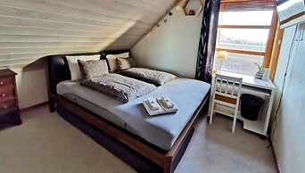Mikael's Bed & Spa apartment