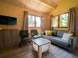 Chalet Near Utrecht With Combimicrowave