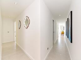 Apartment Mogan With Stunning Beach Views