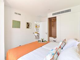Apartment Mogan With Stunning Beach Views