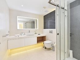 Apartment Mogan With Stunning Beach Views
