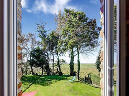 Gite des Salines in Stone With Views