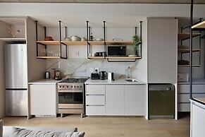 EIGHTY2 ON M - Fluent Serviced Apartments