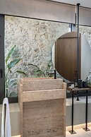 Dyo Beach Suites