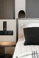 Dyo Beach Suites