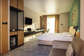 B1 Downtown Hotel