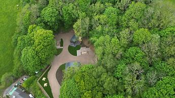 Wildwood Quarry Cabin - Pet Friendly - Sleeps 3/4
