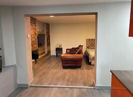Cozy Birmingham Apartment Retreat