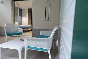 CATANIA E DINTORNI LIVING ROOMS