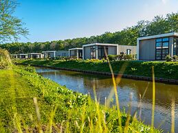 Elegant Chalet 25 km Amsterdam