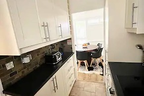 Clapham 3-bed Flat, Sleeps 6 With Free Parking