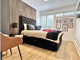Clapham 3-bed Flat, Sleeps 6 With Free Parking