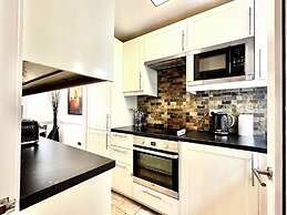Clapham 3-bed Flat, Sleeps 6 With Free Parking