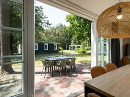 Chalet in De Peel Near Forest