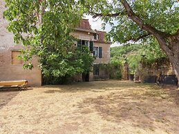 Historic Mansion by River Cenevieres